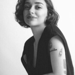 تصویر هنرمند Manolya Maya