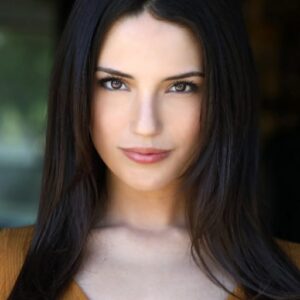 تصویر هنرمند Caitlin Serros