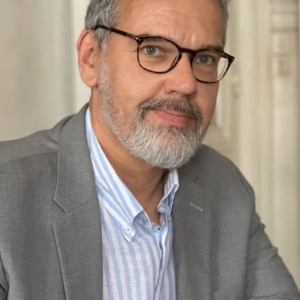 تصویر هنرمند Peter Dodd