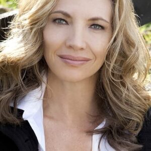 تصویر هنرمند Cilda Shaur