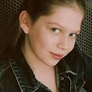 تصویر هنرمند Hannah Fleming