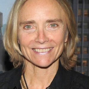 تصویر هنرمند Mary Lambert