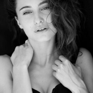 تصویر هنرمند Demetra Avincola