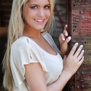 تصویر هنرمند Ashley Pike