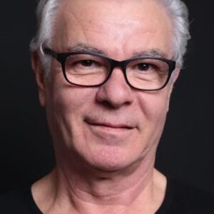 تصویر هنرمند Tanfer Yaşar German