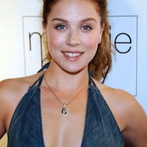 تصویر هنرمند Melanie Merkosky