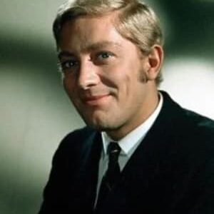 تصویر هنرمند Drewe Henley