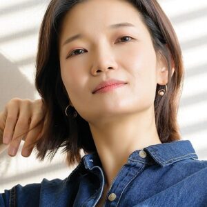 تصویر هنرمند Hwang Jin-young