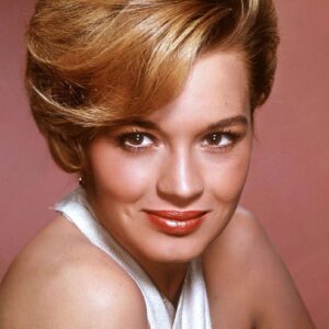 تصویر هنرمند Angie Dickinson