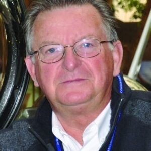 تصویر هنرمند Graham Hawkes