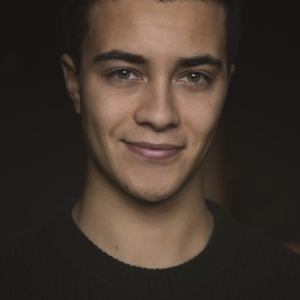 تصویر هنرمند Mahito Indi Henderson