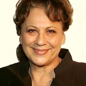 تصویر هنرمند Estee Adoram