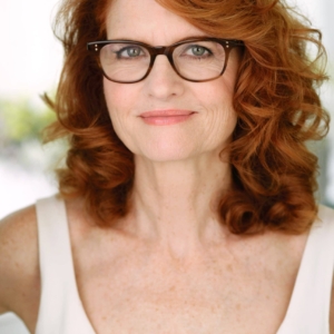 تصویر هنرمند Candy Buckley