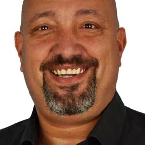 تصویر هنرمند Tevfik İnceoğlu