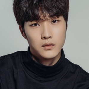 تصویر هنرمند Lee Jong-won