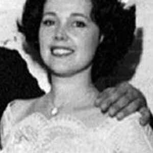 تصویر هنرمند Dana Broccoli