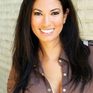 تصویر هنرمند Naureen Zaim