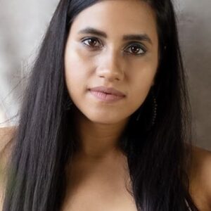 تصویر هنرمند Nikhita Gandhi