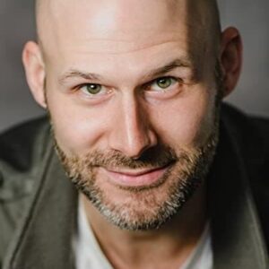 تصویر هنرمند Kyle Strauts