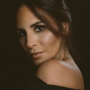 تصویر هنرمند Alexandra Rapaport