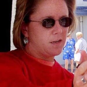 تصویر هنرمند Kelly Cronin