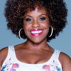 تصویر هنرمند Haneefah Wood