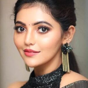 تصویر هنرمند Athulya Ravi