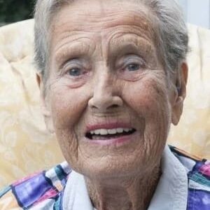 تصویر هنرمند Margery Mason