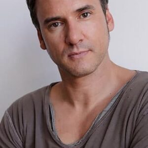 تصویر هنرمند Matthew Dyktynski