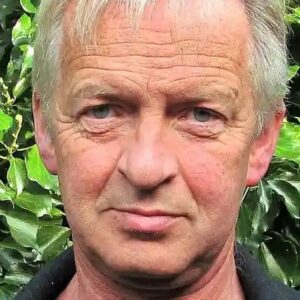 تصویر هنرمند Arthur Riordan