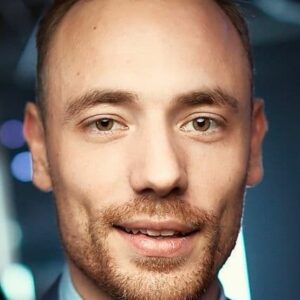 تصویر هنرمند Serhii Shliakhtiuk