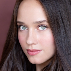 تصویر هنرمند Avery Joy Davis