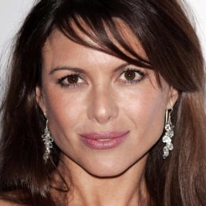 تصویر هنرمند Kari Wuhrer