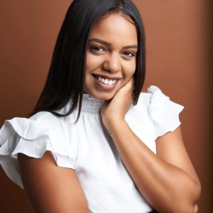 تصویر هنرمند Bree Winslow