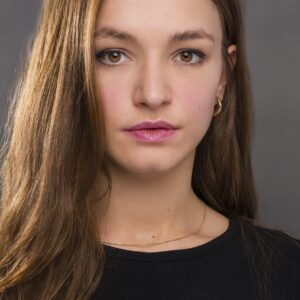 تصویر هنرمند Cristina Madalina Kissler