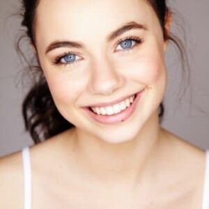 تصویر هنرمند Ivy Latimer