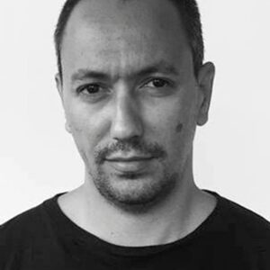 تصویر هنرمند Oliver Hermanus