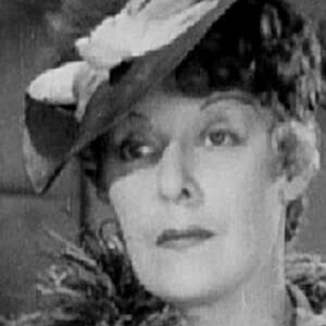 تصویر هنرمند Mira McKinney