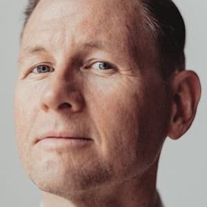 تصویر هنرمند Jake La Botz