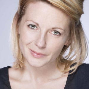 تصویر هنرمند Lisa Dillon