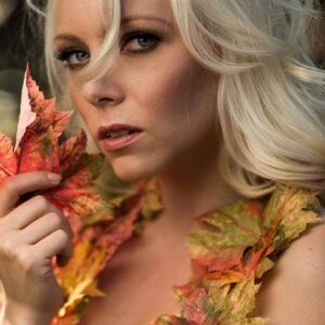 تصویر هنرمند Sarah French