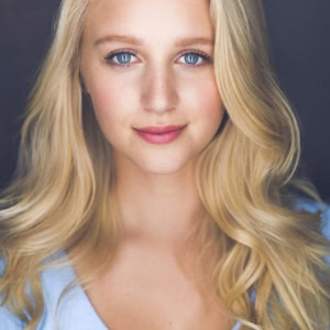 تصویر هنرمند Julia Schlaepfer