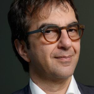 تصویر هنرمند Atom Egoyan