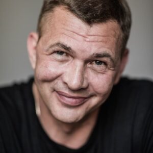 تصویر هنرمند Aleksandr Glinskiy