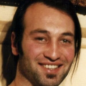 تصویر هنرمند Mustafa Dok