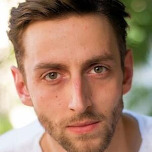 تصویر هنرمند Adrien Dewitte