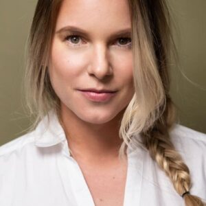 تصویر هنرمند Ignacia Allamand