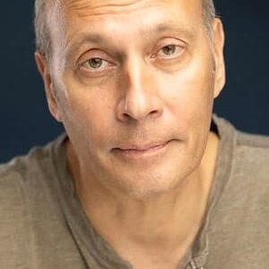 تصویر هنرمند David Moreland