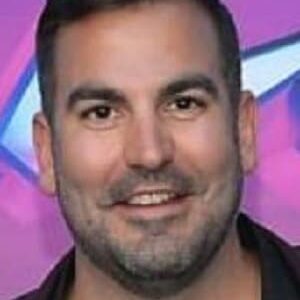 تصویر هنرمند Arian Nikjeh