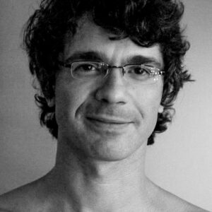 تصویر هنرمند Celso Sim